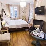 Plaza Marchi Old Town - Mag Quaint & Elegant Boutique Ξενοδοχείο