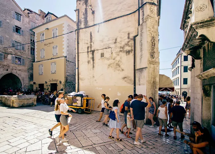 Plaza Marchi Old Town - Mag Quaint & Elegant Boutique 4* Split