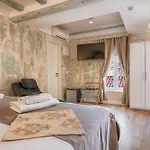 Plaza Marchi Old Town - Mag Quaint & Elegant Boutique Hotel Split