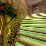 Plaza Marchi Old Town - Mag Quaint & Elegant Boutique 4*