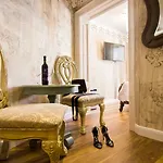 Plaza Marchi Old Town - Mag Quaint & Elegant Boutique 4* Split
