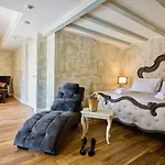 Plaza Marchi Old Town - Mag Quaint & Elegant Boutique 4* Split