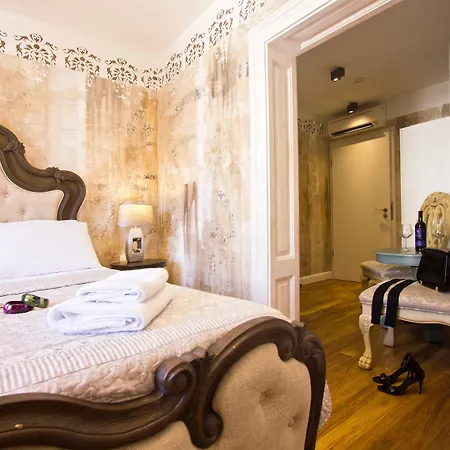 Plaza Marchi Old Town - Mag Quaint & Elegant Boutique Hotel Split