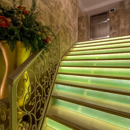 Plaza Marchi Old Town - Mag Quaint & Elegant Boutique Hotel Split