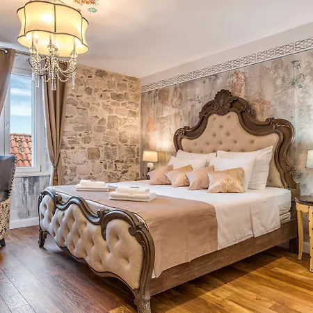 Hotel Plaza Marchi Old Town - Mag Quaint & Elegant Boutique Split