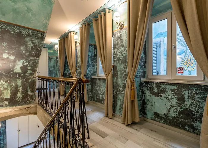 Plaza Marchi Old Town - Mag Quaint & Elegant Boutique Отель Сплит